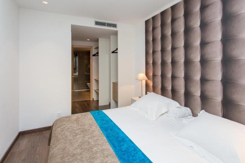 Cosmo Concell De Cent Appartement